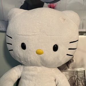 Hello kitty build a bear